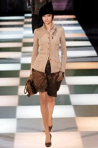 Look 17
